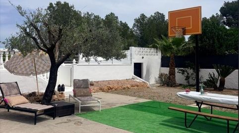 Foto 2 de Casa o xalet en venda a Calle Domeño, Los Pinares - La Masia, Bétera