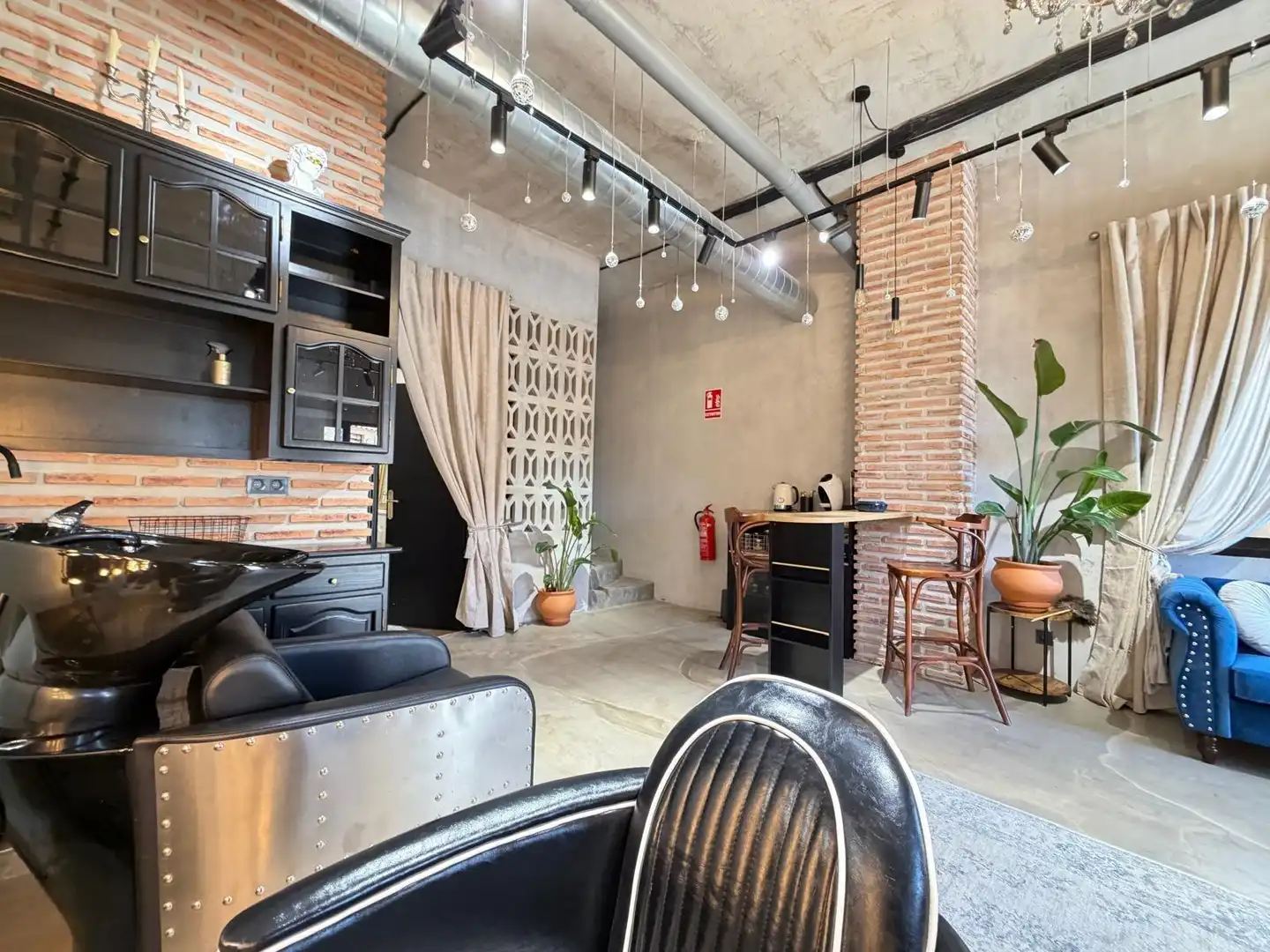 Living room of Commercial properties for sale in Torrevieja  with Air Conditioner and Furnished