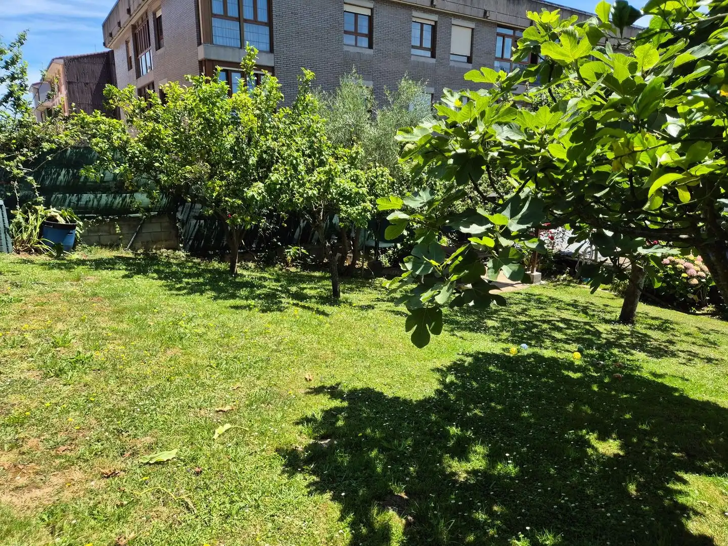 Garden of Houses for sale in Carreño  with Heating, Terrace and Storage room