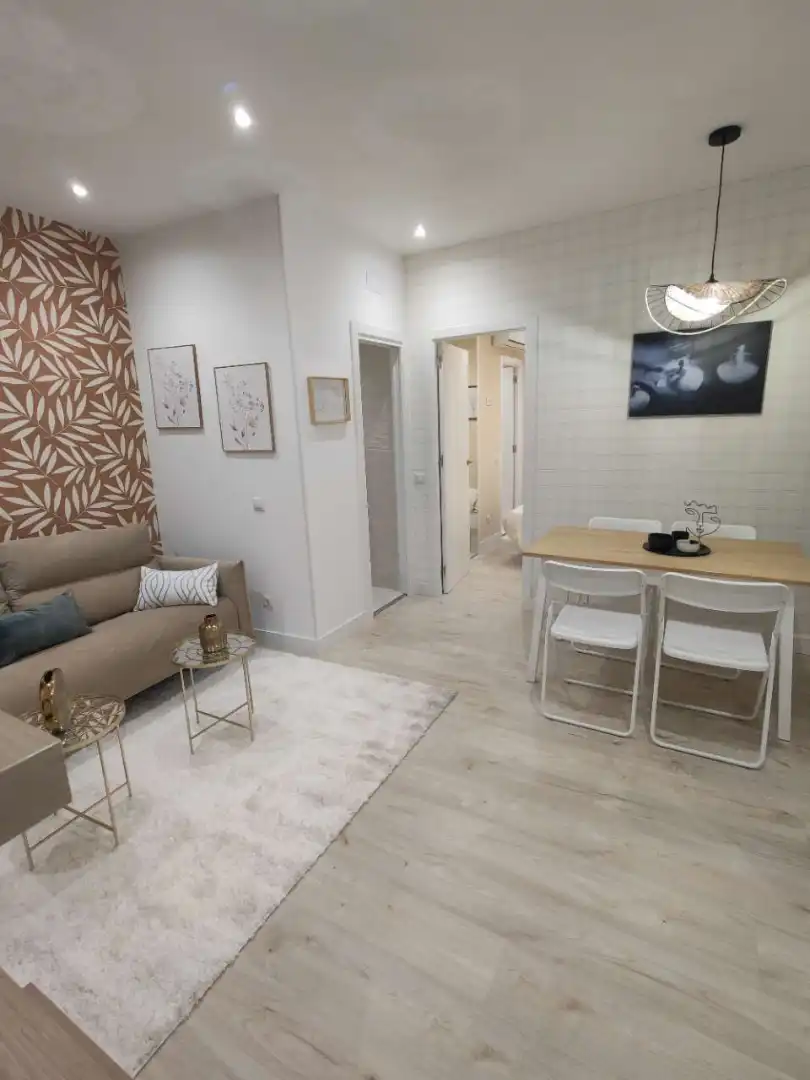Habitación de Piso en venta en Madrid con Aire acondicionado, Calefacción y Amueblado