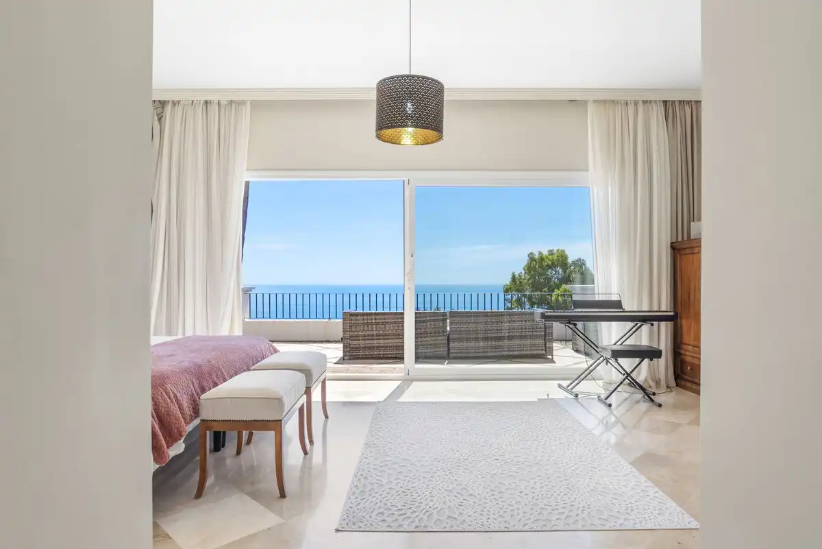 Habitación de Casa o chalet en venta en Manilva con Aire acondicionado, Jardín privado y Terraza