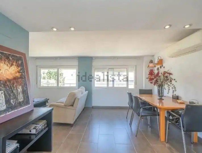 Vista exterior de Casa adosada en venta en Alicante / Alacant con Aire acondicionado, Calefacción y Jardín privado
