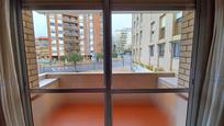 Vista exterior de Apartament en venda en Cáceres Capital amb Terrassa