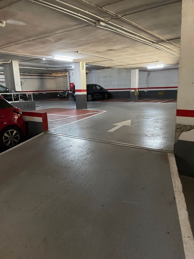 Garage to rent in Carrer del Cardenal Reig, La Maternitat i Sant Ramon