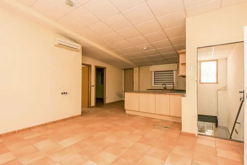 Local commercial à vendre à Obispo/Bisbe Aznar, imagen 5