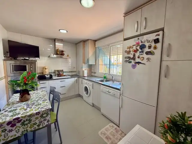 Cocina de Casa o chalet en venta en Los Santos de la Humosa con Aire acondicionado, Calefacción y Terraza