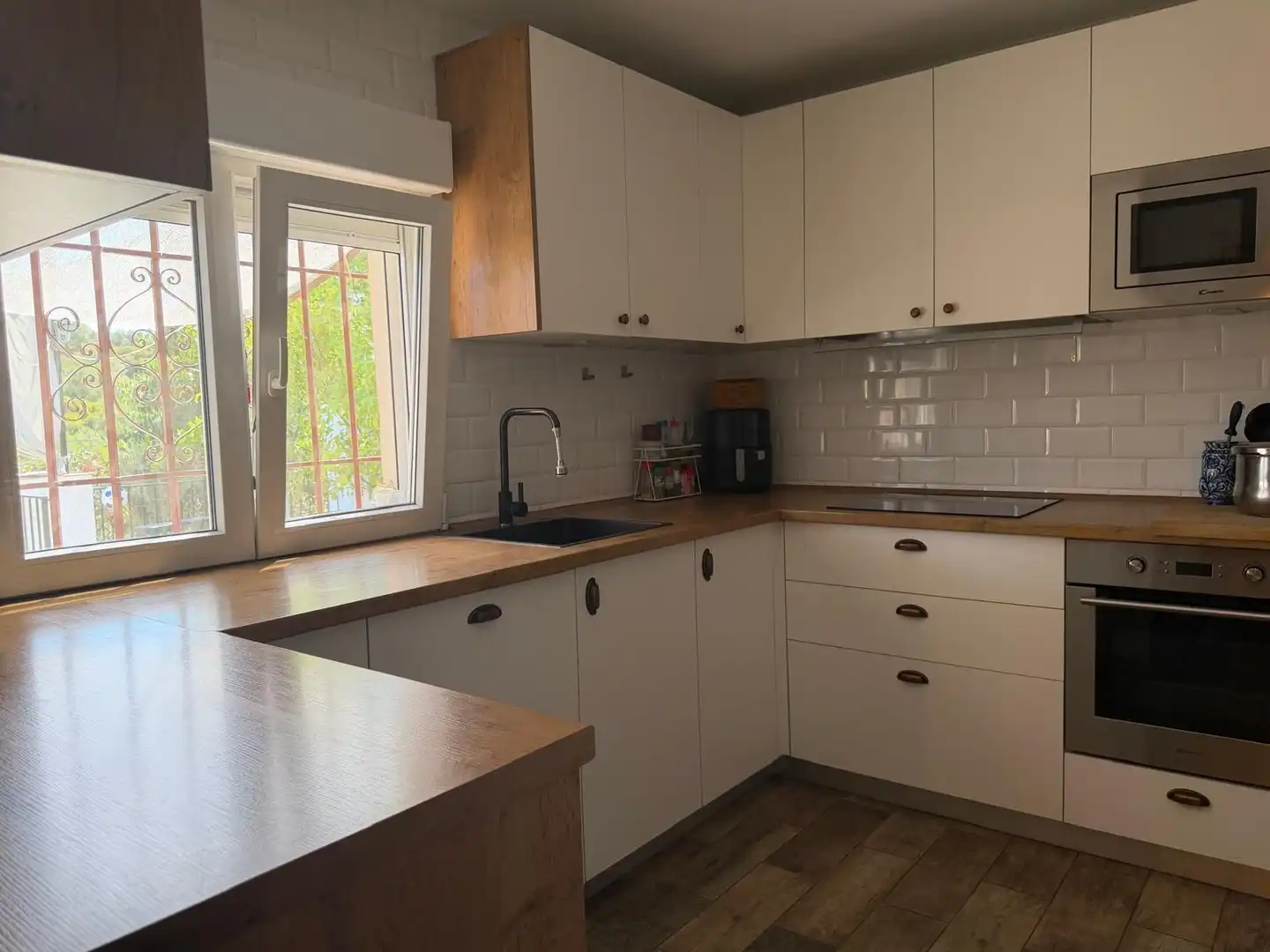 Cocina de Casa o chalet en venta en Córdoba con Aire acondicionado, Calefacción y Piscina