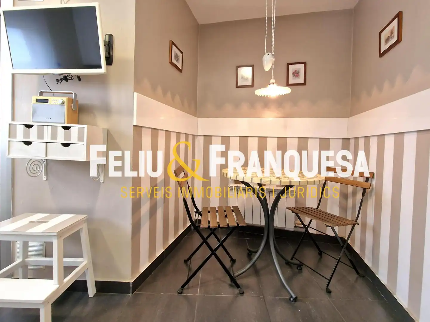 Flat for sale in Sant Cugat del Vallès  with Heating, Terrace and Storage room