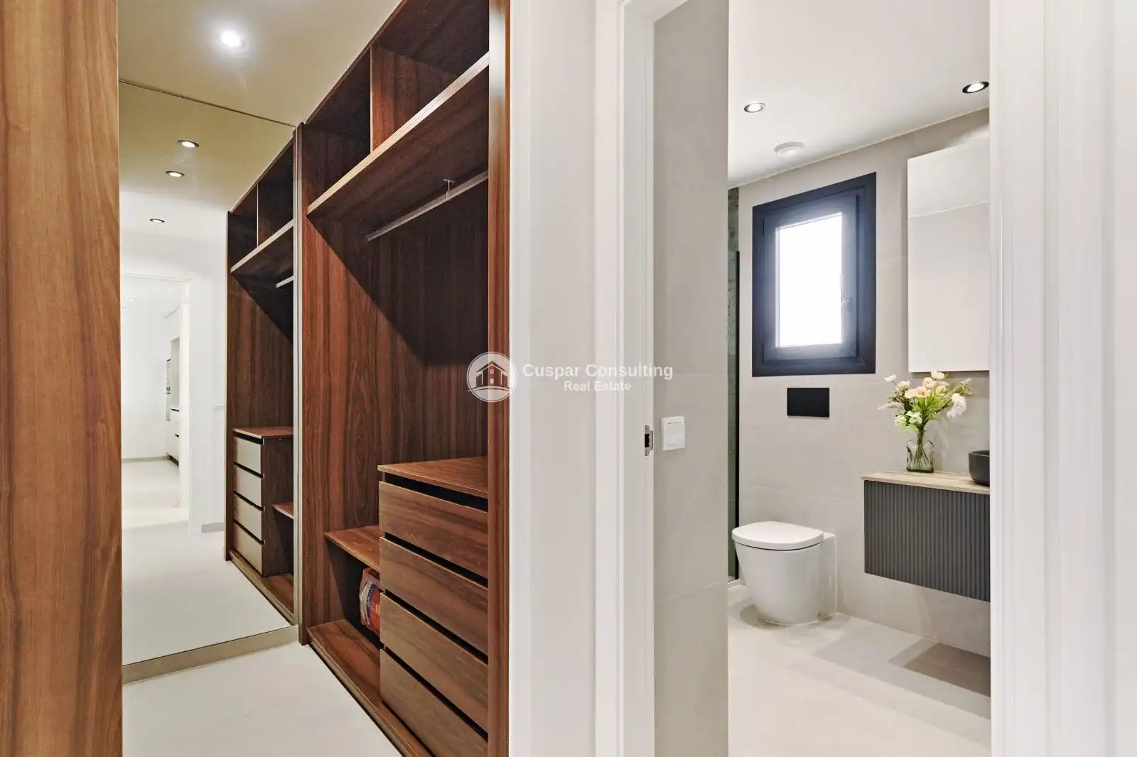 Bathroom of Attic for sale in Torrevieja  with Heating, Terrace and Storage room