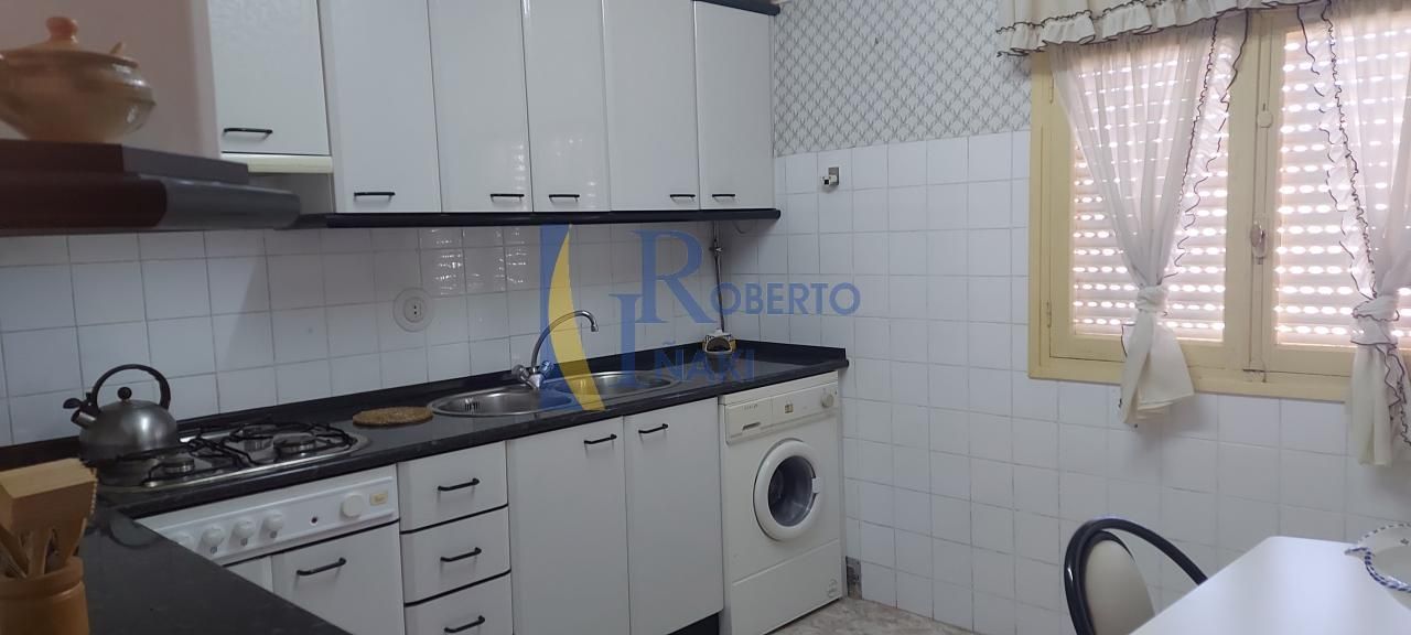 Cuina de Pis en venda en Valencia de Don Juan amb Moblat