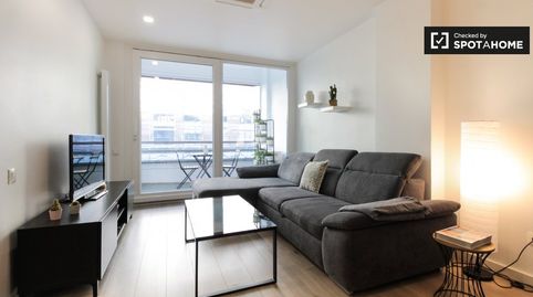 Piso de 3 habitaciones en alquiler en La Sagrada Familia, Barcelona, imatge 2