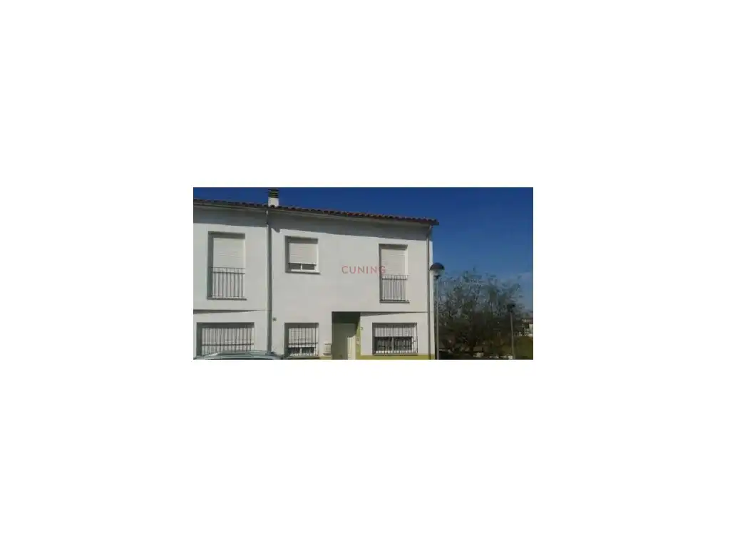 Vista exterior de Piso en venta en Montánchez