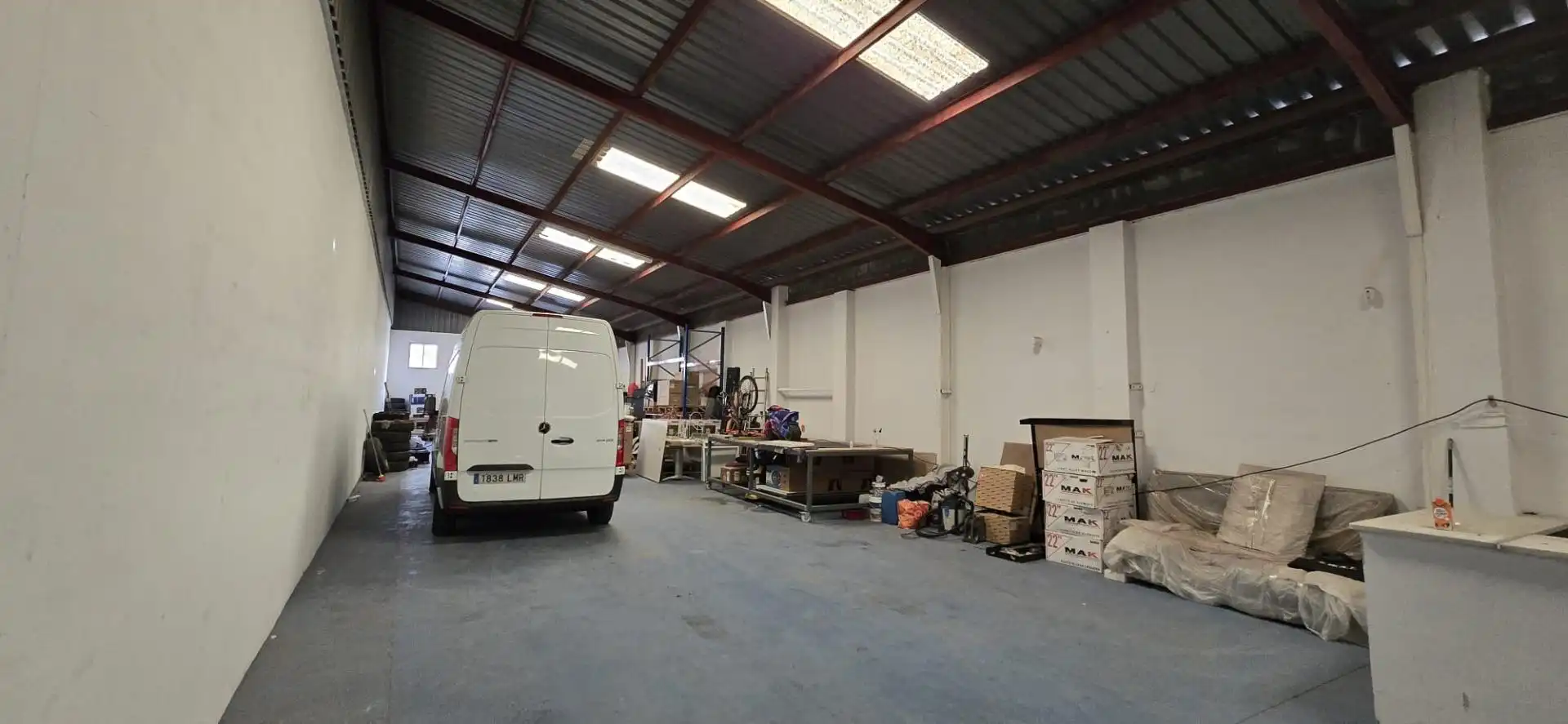 Industrial building for sale in Calle POLIGONO INDUSTRIAL LLIRIA, imagen 3