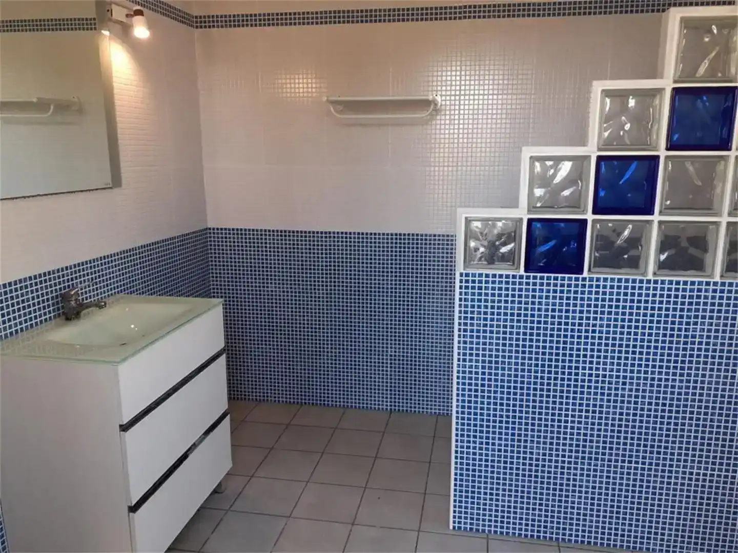 Baño de Casa o chalet en venta en Chipiona con Aire acondicionado