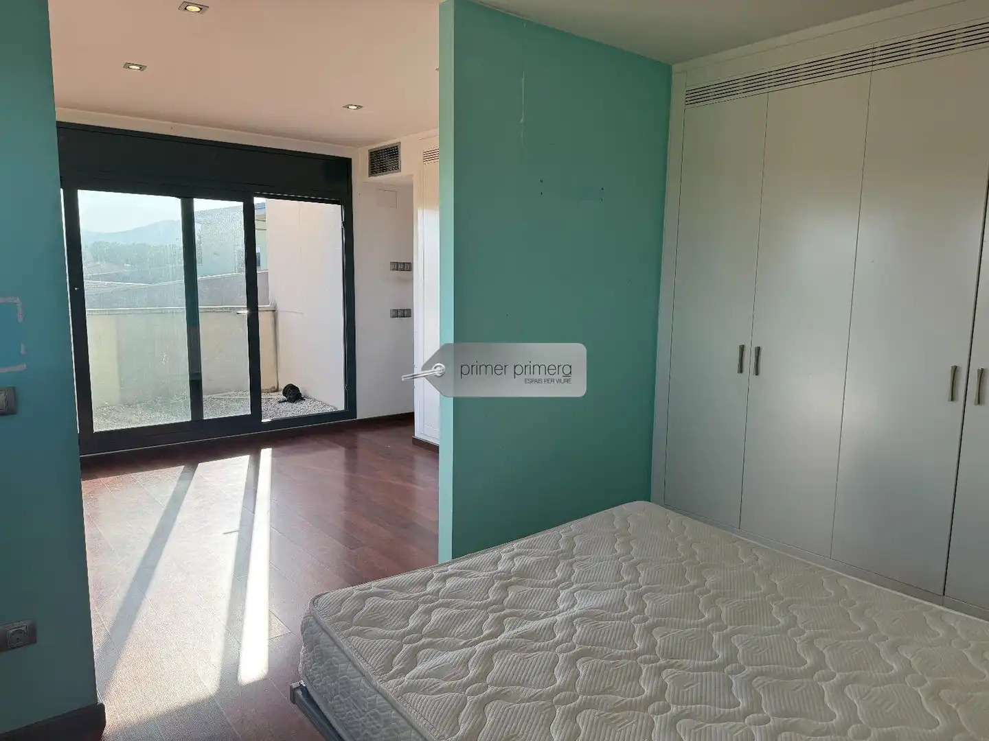 Habitación de Casa o chalet en venta en Vilobí d'Onyar con Aire acondicionado, Calefacción y Jardín privado