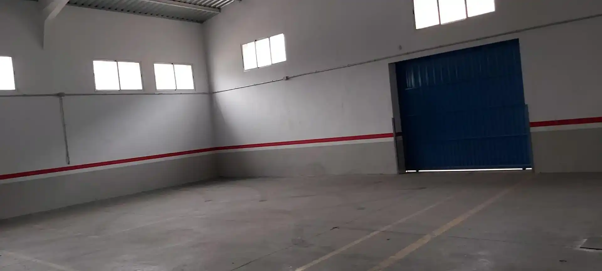 Nave industrial en venta en Paracuellos de Jarama