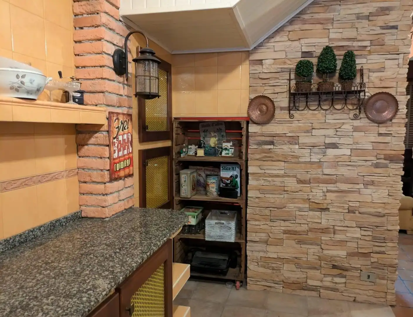 Bajo con jardín en venta en DO VELLO-SARDOMA, imagen 4