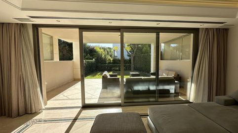 Foto 4 de Casa adosada de alquiler en Sierra Blanca, Marbella
