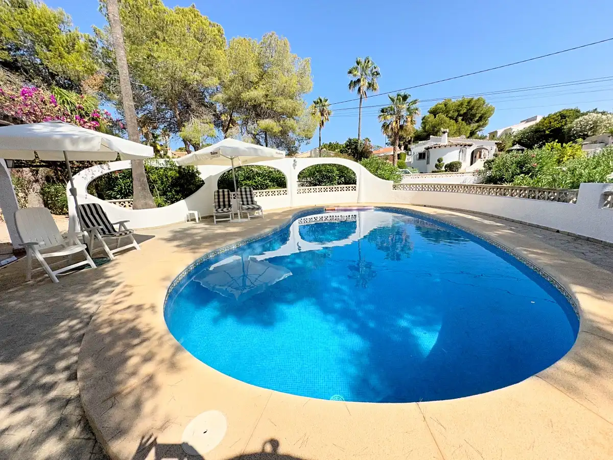 Villa con piscina in vendita a Carrió - La Merced - Los Pinos, imagen 5