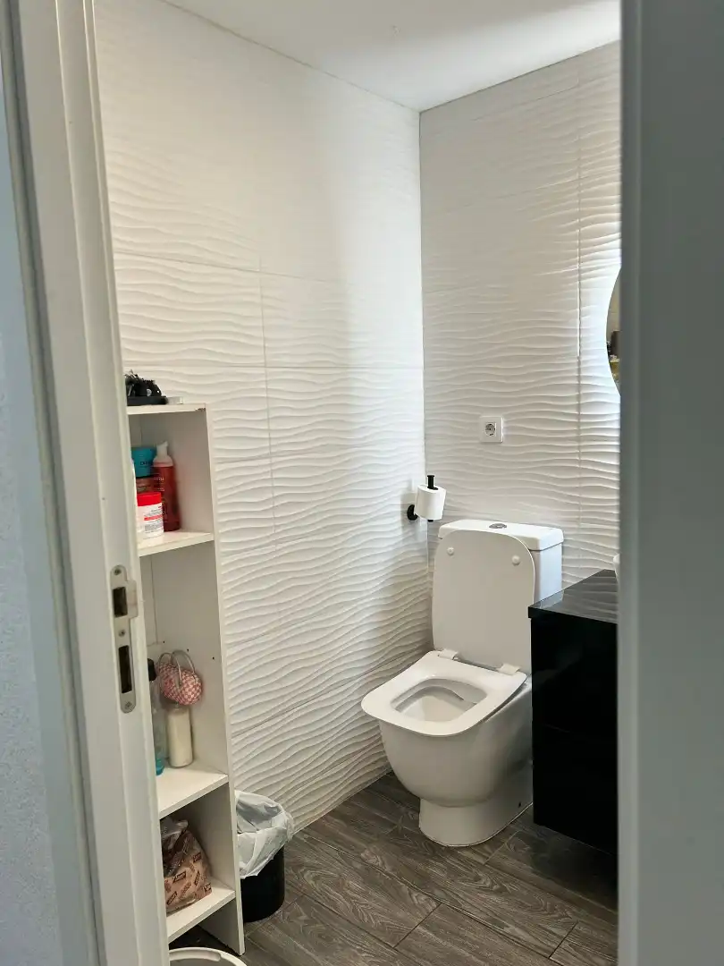 Baño de Piso en venta en Castellón de la Plana / Castelló de la Plana con Amueblado, Horno y Lavadora