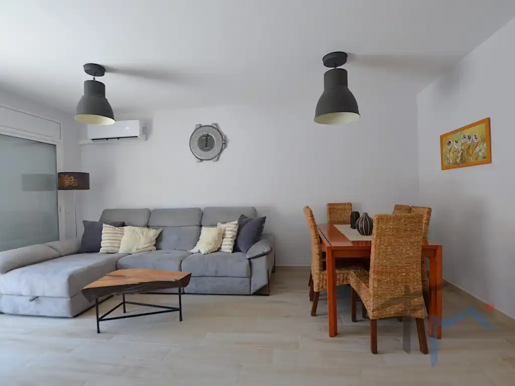 Sala d'estar de Casa adosada en venda en Masquefa amb Aire condicionat