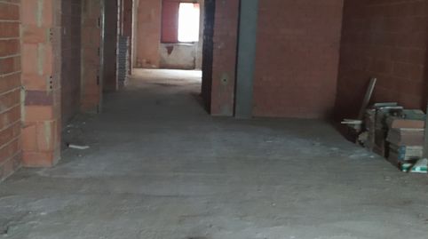 En total son 156,36 m útiles (186,42 construidos) + terraza.  1 puerta a la calle. Planta baja + sótano., imatge 3