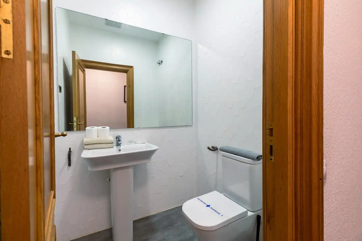 Bany de Casa o xalet en venda en Jaca amb Calefacció, Jardí privat i Terrassa