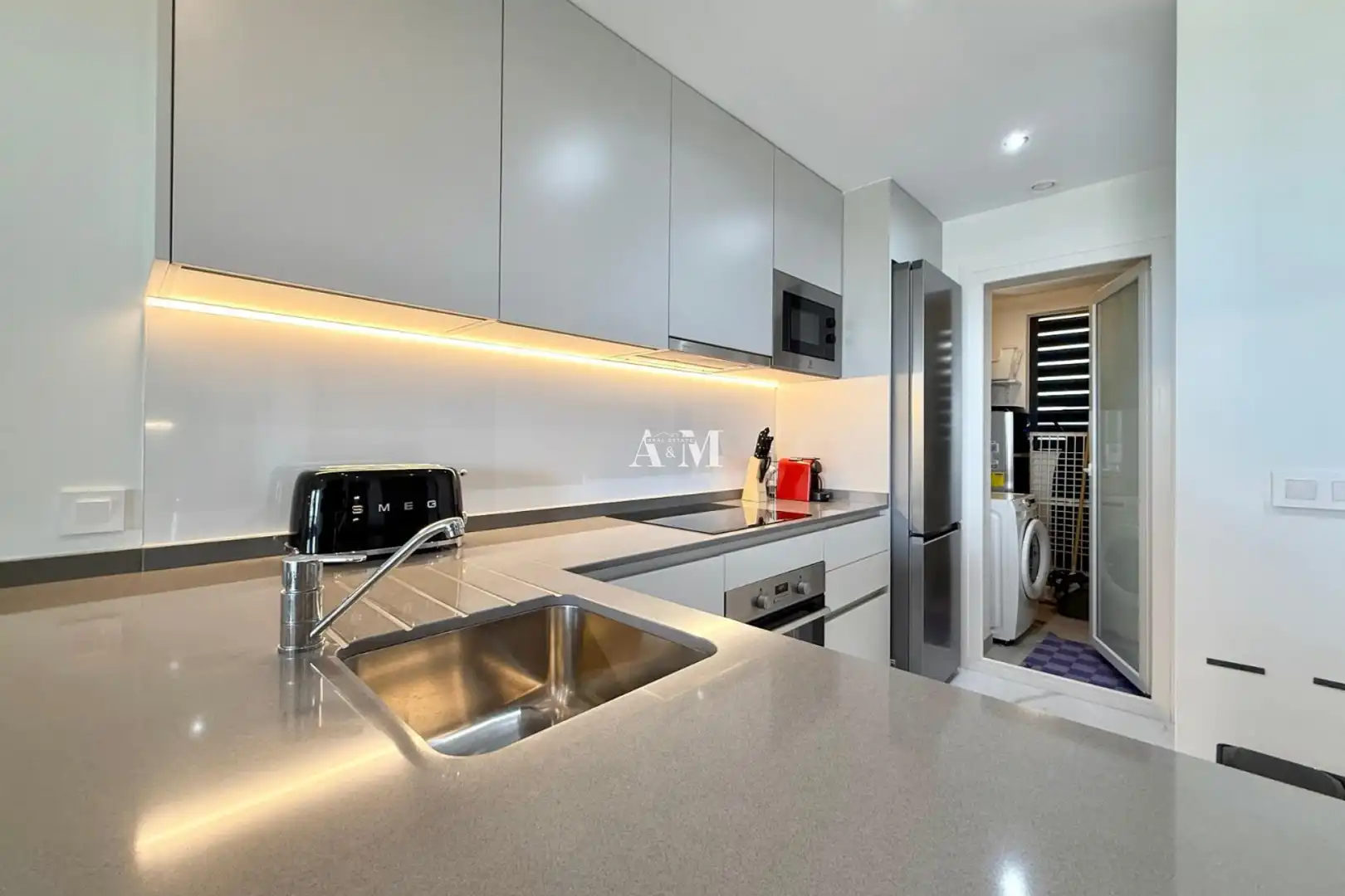 Cocina de Piso de alquiler en Torrevieja con Aire acondicionado, Calefacción y Terraza