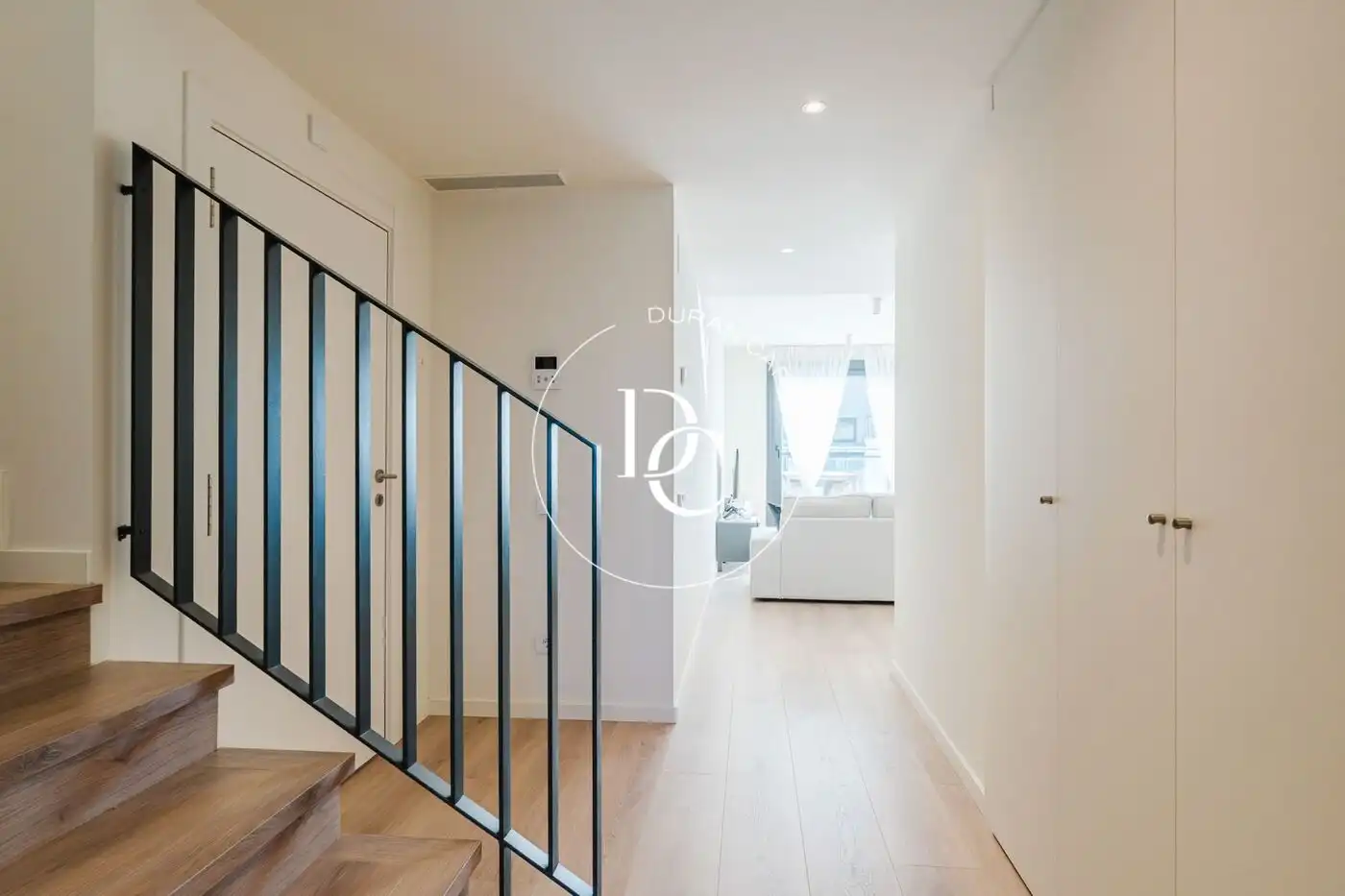 Maisonette zur Miete in Vilanova i la Geltrú mit Klimaanlage, Heizung und Terrasse