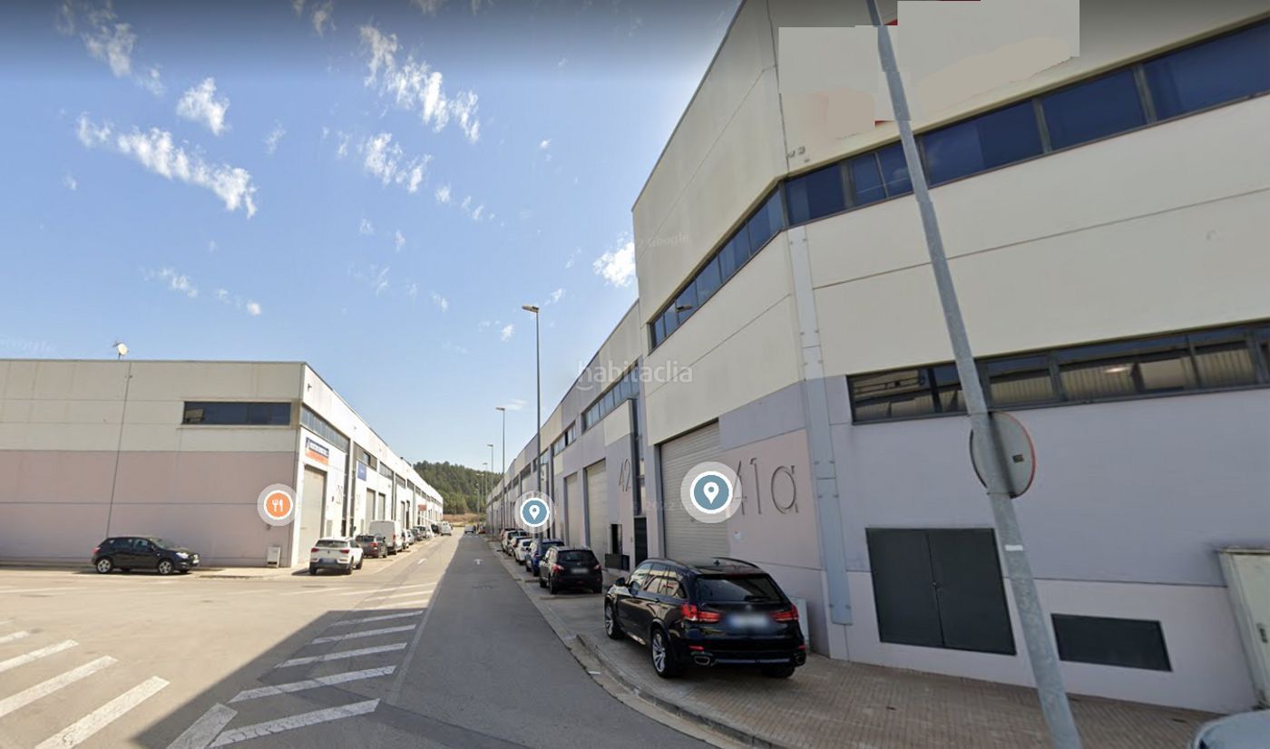 Exterior view of Industrial buildings to rent in Sant Vicenç Dels Horts