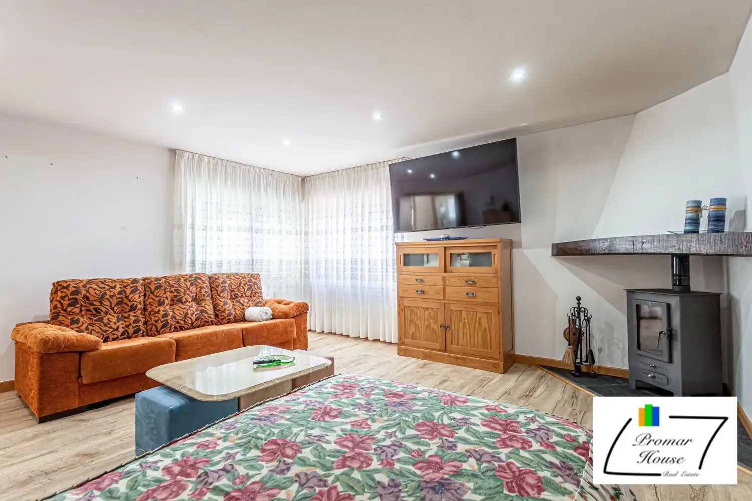 Sala de estar de Casa o chalet en venta en Ávila con Calefacción, Jardín privado y Terraza