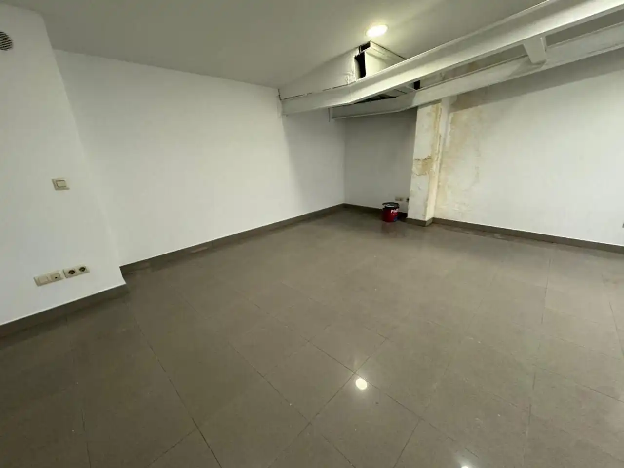 Oficina de lloguer a Avenida Camelias, 80, Camelias - Pi y Margall