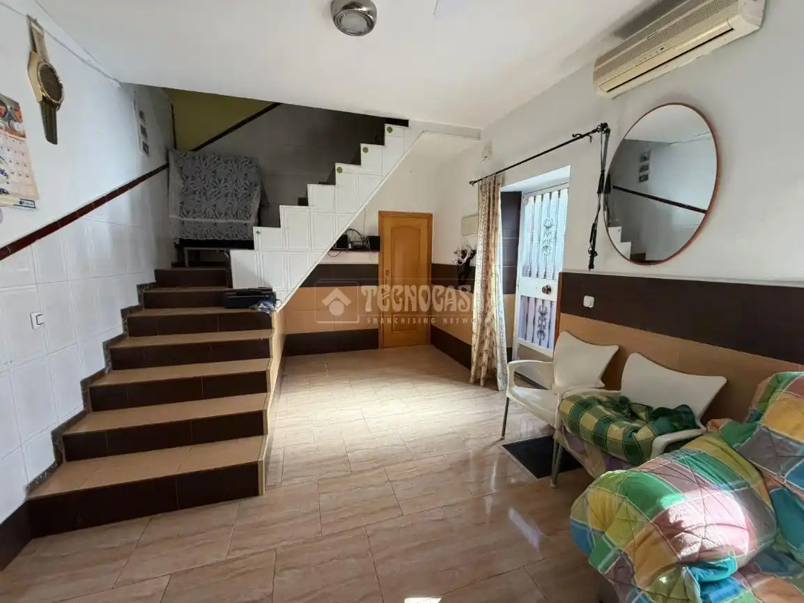 Casa adosada en venta en Santa Isabel