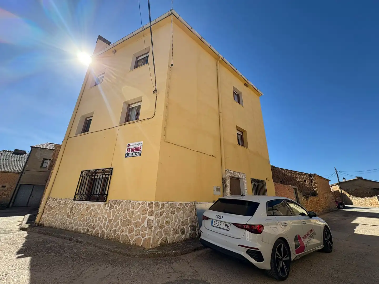 Vista exterior de Finca rústica en venta en San Esteban de Gormaz con Calefacción, Trastero y Amueblado
