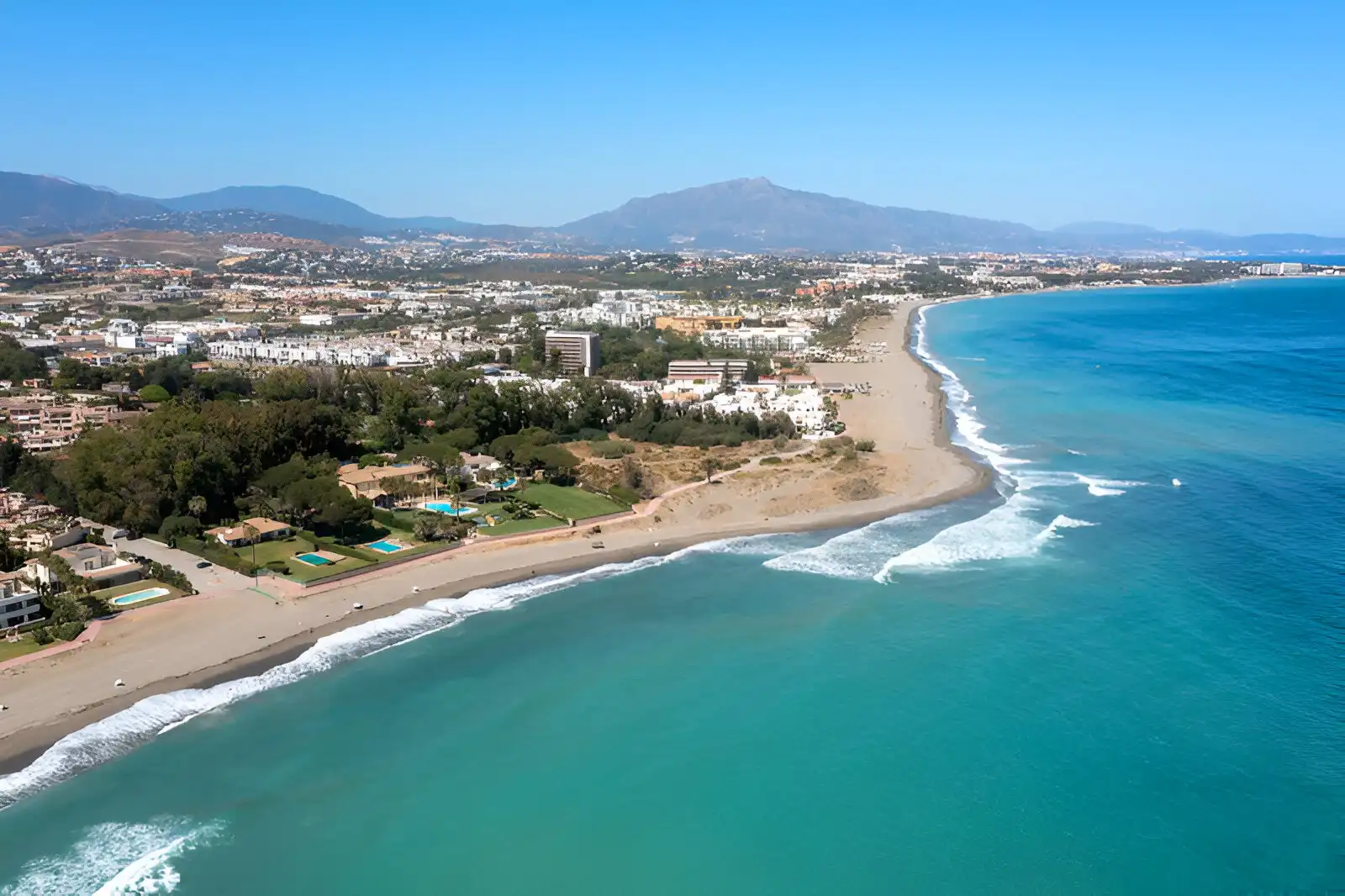 Àtic amb piscina en venda a Estepona Pueblo, imagen 34