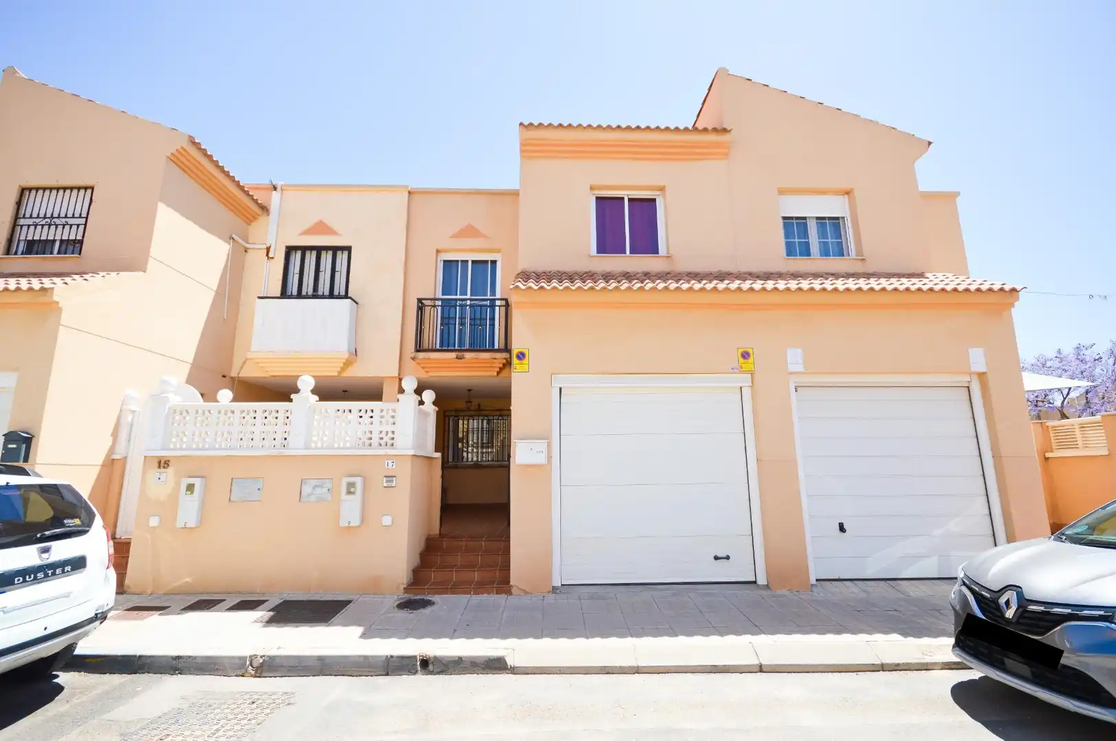 Außenansicht von Haus oder Chalet zum Verkauf in Huércal de Almería mit Klimaanlage, Heizung und Terrasse
