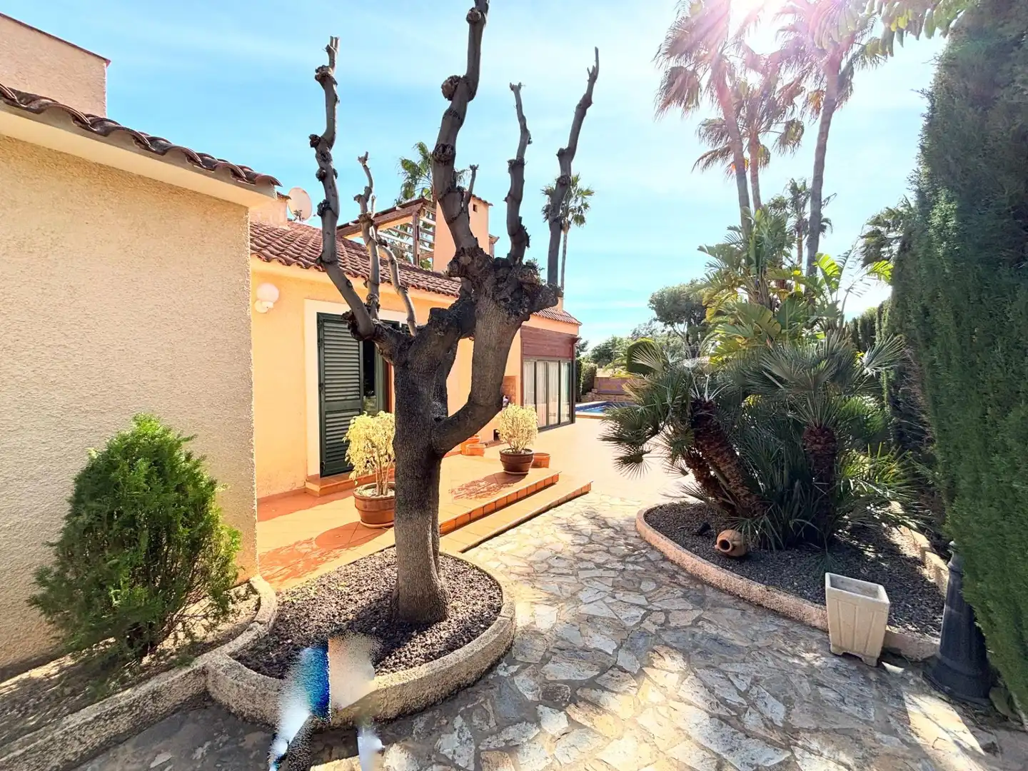 Außenansicht von Haus oder Chalet zum Verkauf in Benidorm mit Klimaanlage, Terrasse und Schwimmbad