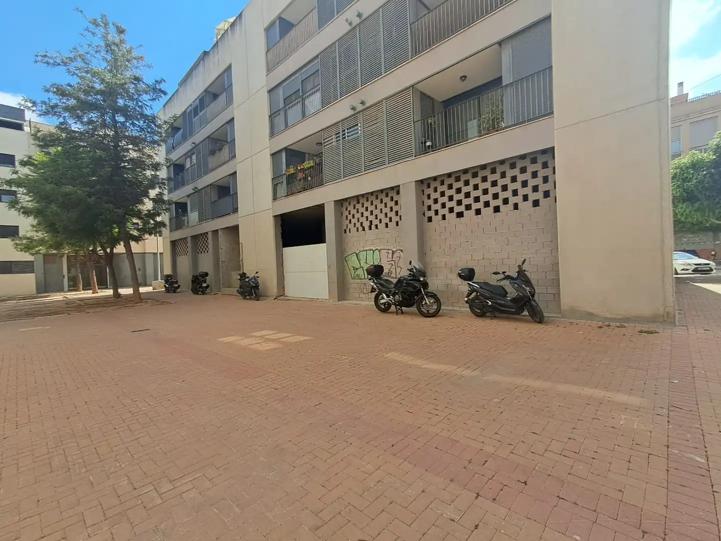 Gewerbefläche zum Verkauf in Carrer Montcada, imagen 3