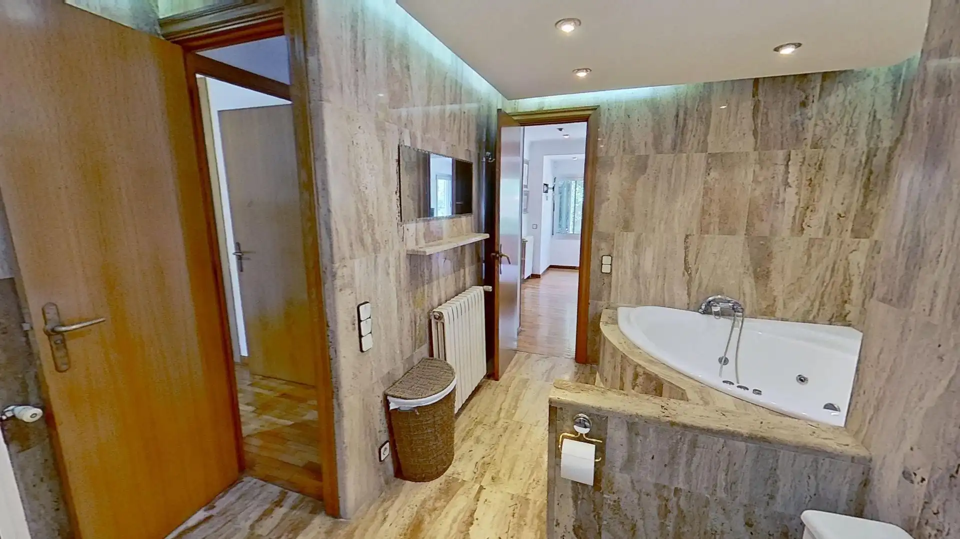 Chalet con piscina en venta en Torrelles de Llobregat, imagen 12