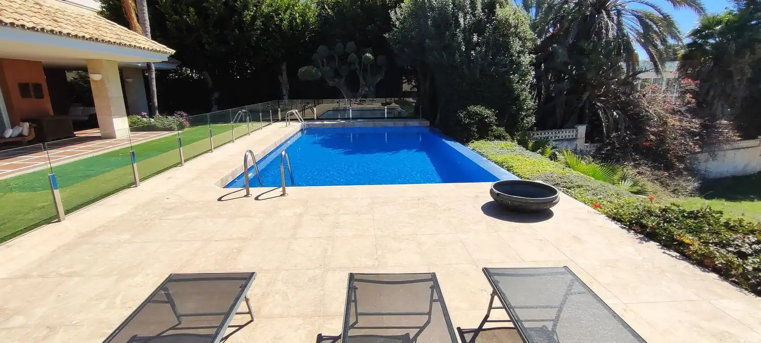 Piscina de Casa o chalet en venta en Alicante / Alacant con Calefacción, Jardín privado y Terraza