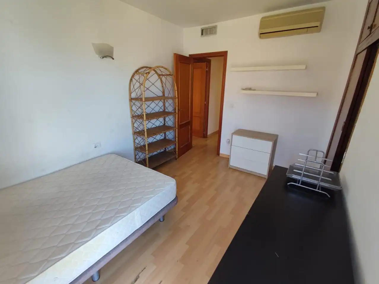 Schlafzimmer von Maisonette zur Miete in Valencia mit Terrasse und Möbliert