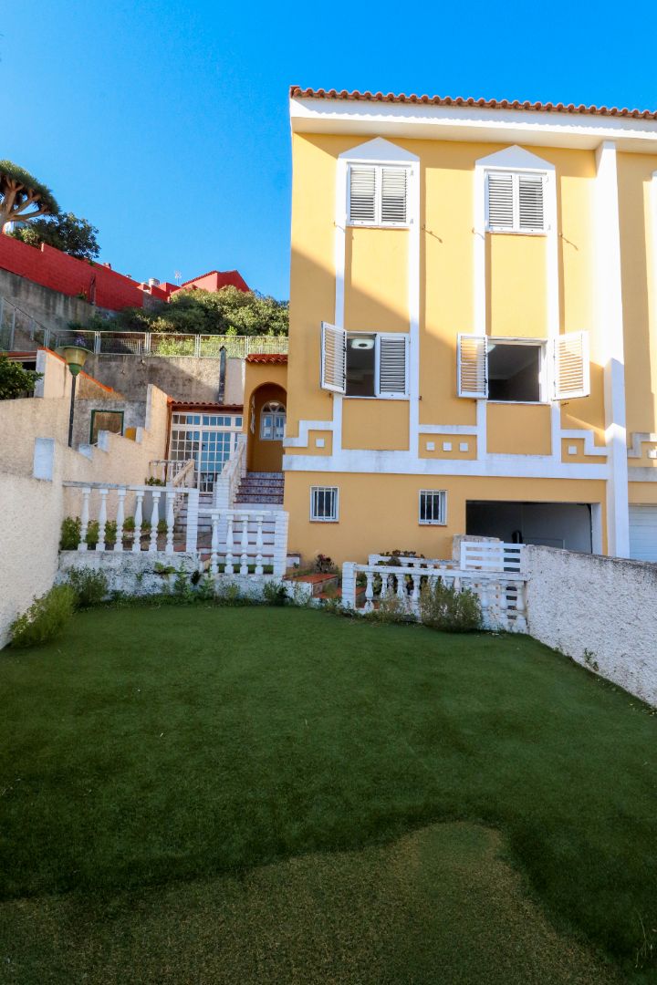 Vista exterior de Dúplex en venda en Santa Brígida amb Aire condicionat i Traster