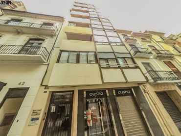 Attique avec ascenseur à vendre à Carrer d'Enmig 42