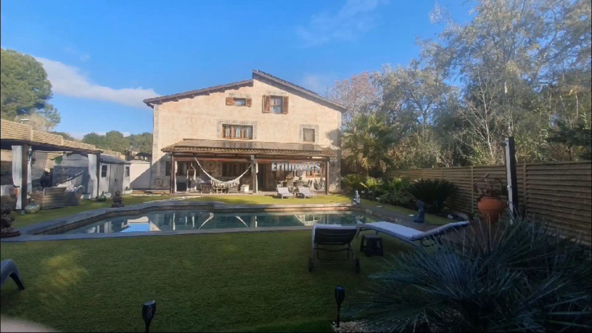 Garten von Haus oder Chalet zum Verkauf in Rubí mit Klimaanlage, Heizung und Privatgarten