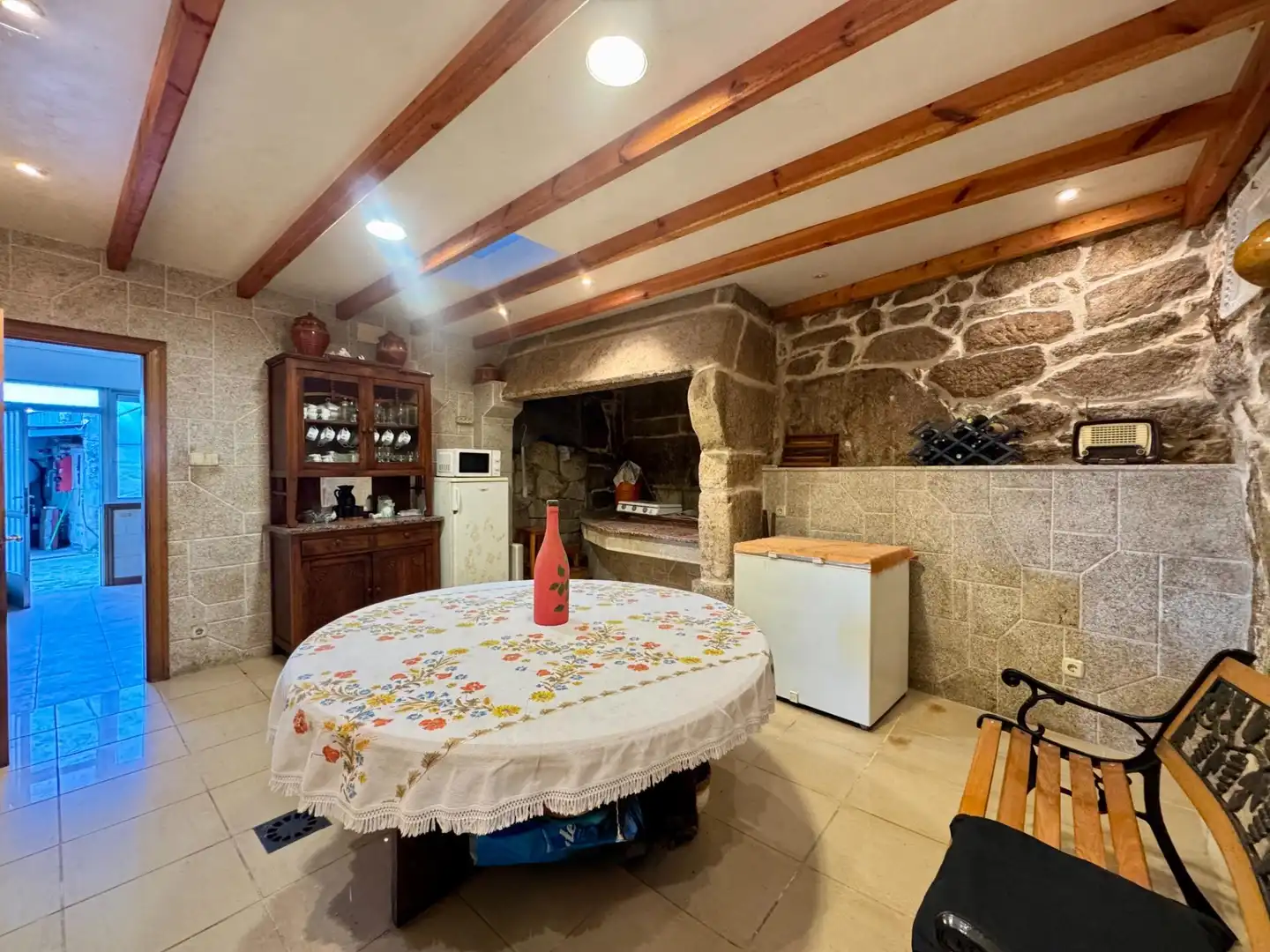 Küche von Haus oder Chalet zum Verkauf in Redondela mit Heizung, Privatgarten und Parkett