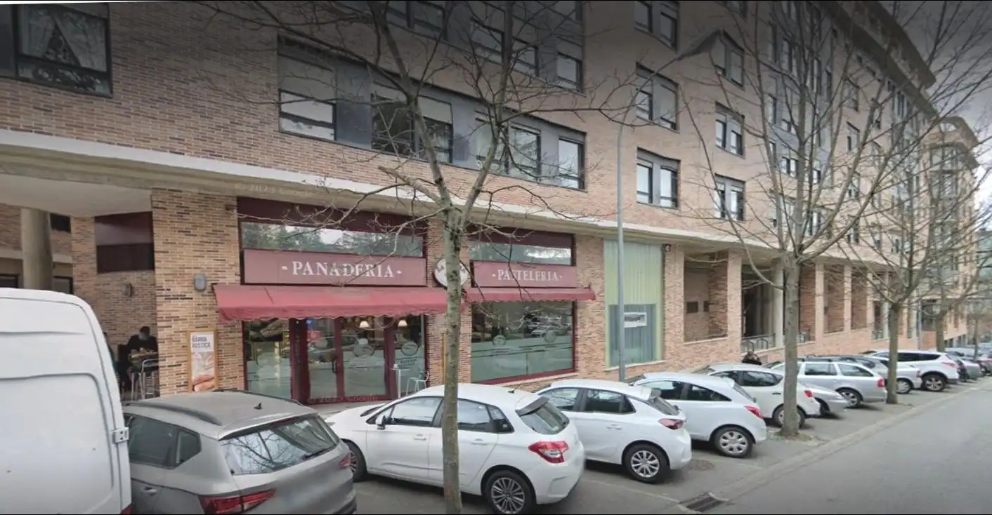 Business premises for sale in Plaza Rafael Alberti