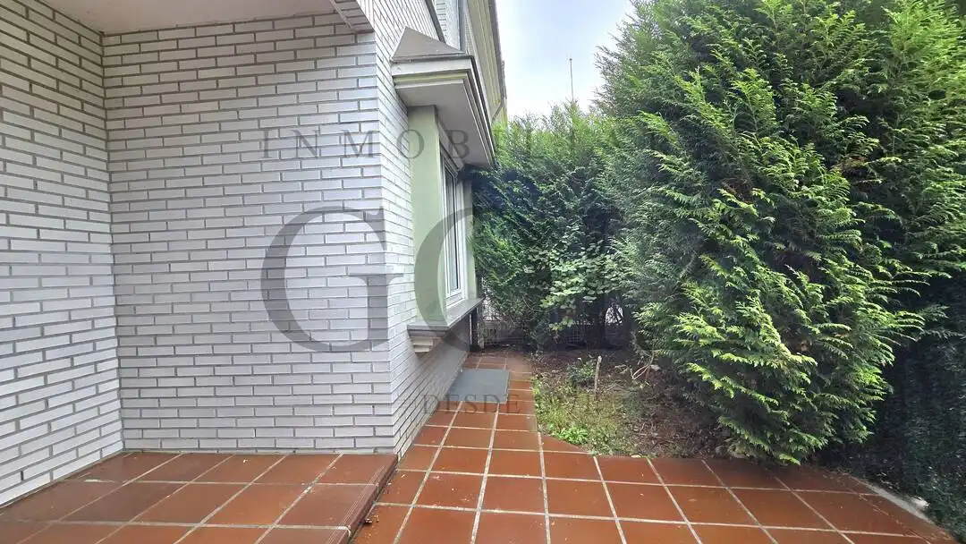 Vista exterior de Casa adosada en venta en Donostia - San Sebastián  con Calefacción, Terraza y Trastero