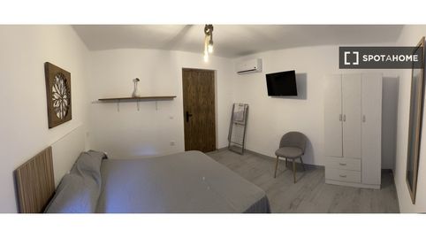 Foto 2 de Habitació a Vélez-Blanco, Almería