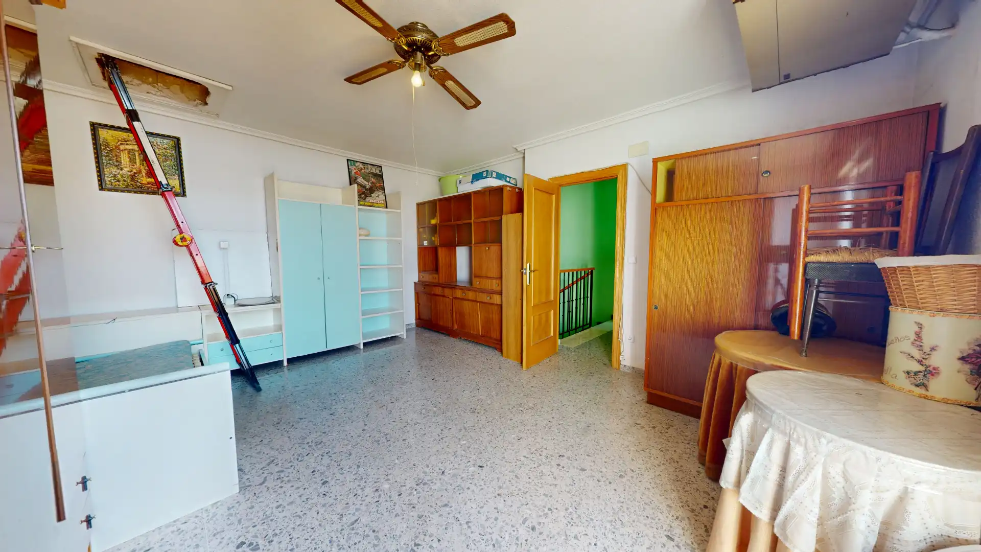 Casa adosada en venta en Elda con Aire acondicionado, Terraza y Trastero