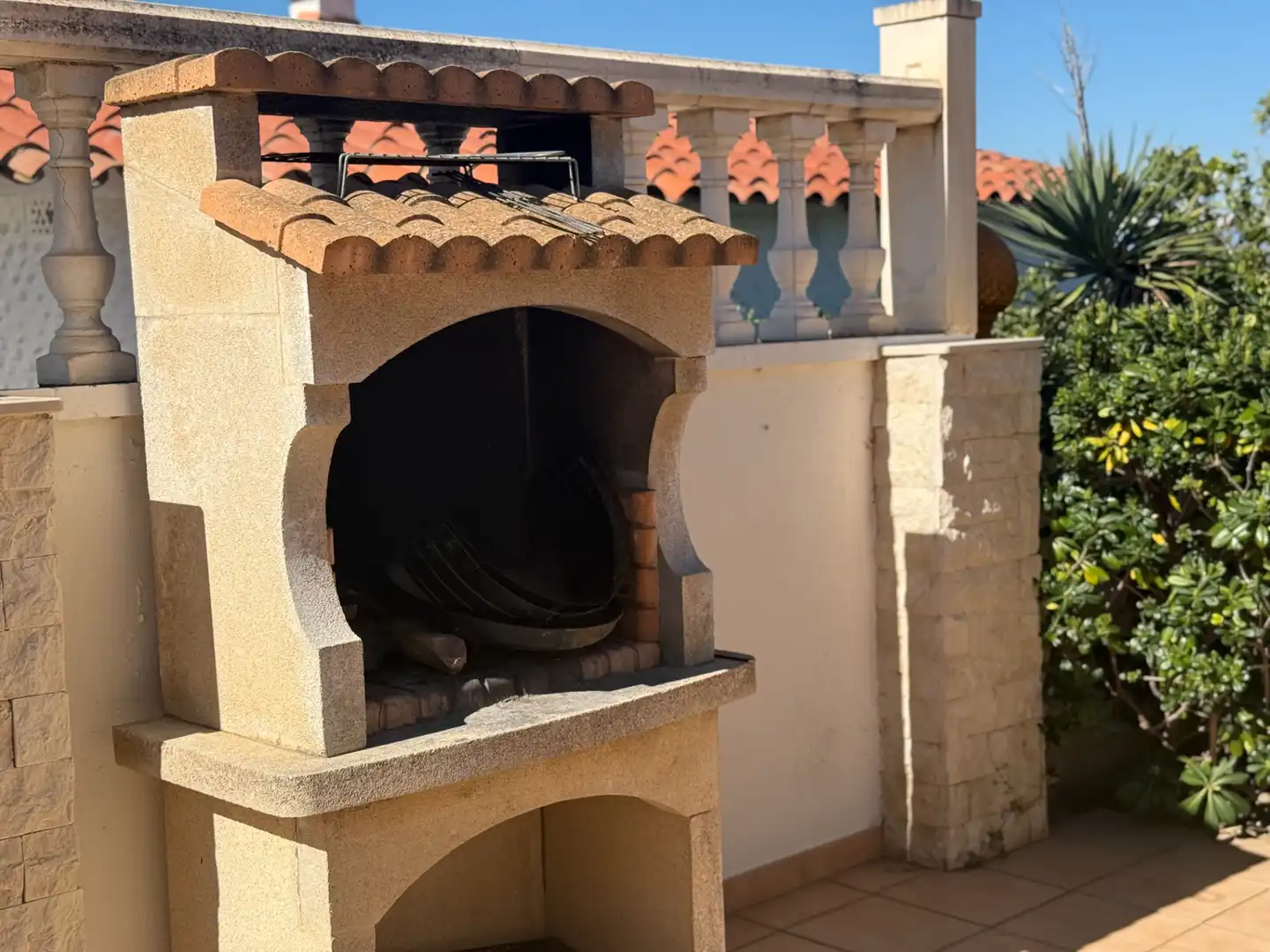 Terraza de Casa o chalet en venta en L'Escala con Aire acondicionado, Calefacción y Jardín privado